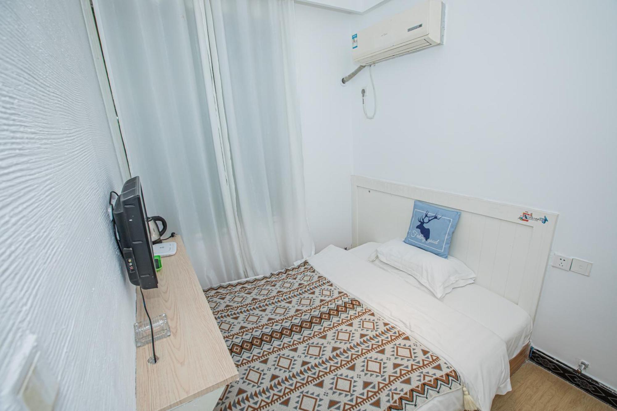 Lumingju Homestay Жангжиаже Екстериор снимка
