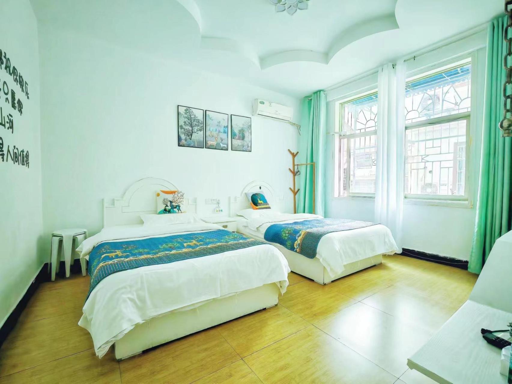 Lumingju Homestay Жангжиаже Екстериор снимка